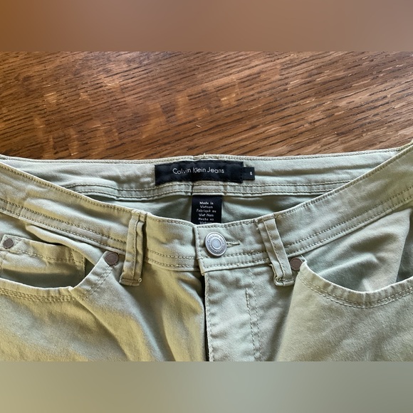 Crop Straight Legs Jeans Colour Mint (green), Stretchy and Comfortable - Picture 6 of 6